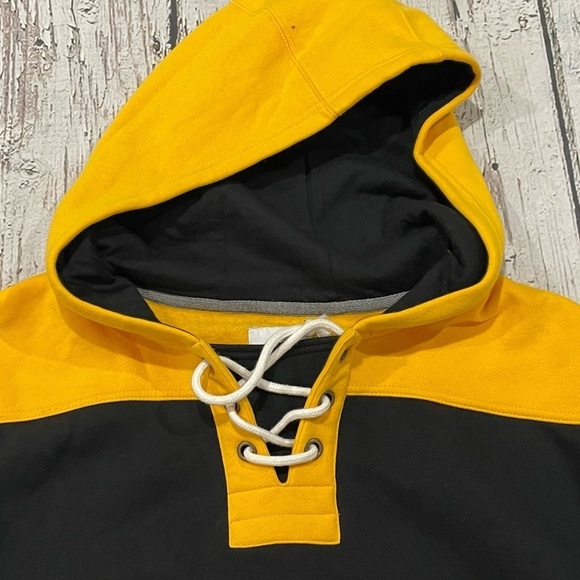 Boston Bruins NHL Hockey Hoodie Pullover Jumper Sports Sweatshirt - Picture 4 of 5